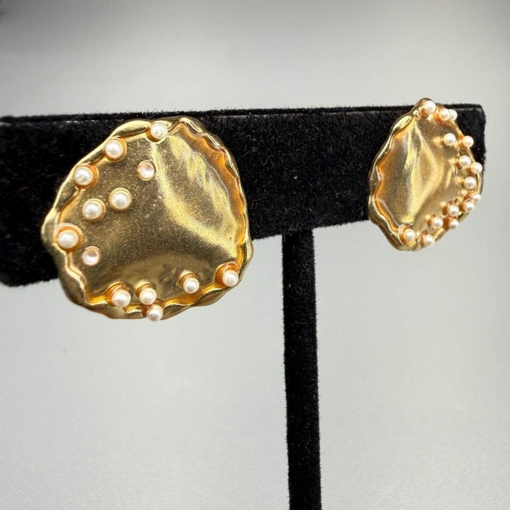 Vintage Clip On Earrings Gold Tone Brutalist Organic Modern Coastal READ